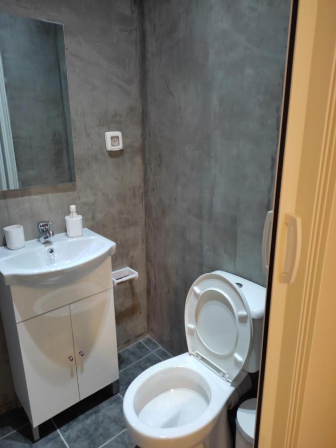 MarkópoulonDouble M Near Athens Airportアパートメント エクステリア 写真